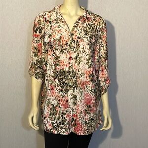 Emily Daniels, button down, sparkle shirt.